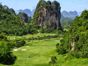 Top 5 sân golf lớn nhất Việt Nam năm 2021.