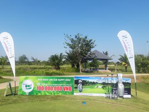 Golfer Nguyễn Thanh Hải trúng giải HIO - Bộ gậy Daiwa 4 sao trị giá 400 triệu đồng