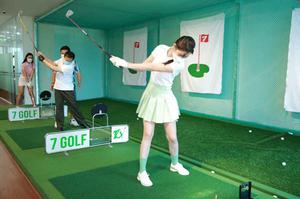 Khóa học golf chuyên nghiệp 7Golf - Đồng hành cùng các chàng trai show 